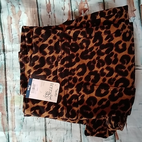 Terra & Sky Denim - Terra & Sky  Women's Plus Size Animal Print Jeggings 5x Nwt!